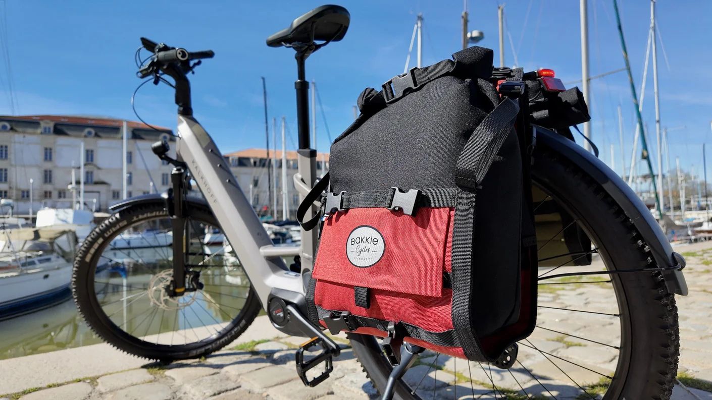 Coppia di borse multifunzionali per bicicletta nere Bakkie