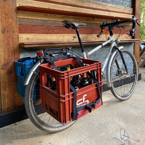 transporter des caisses de bière à vélo